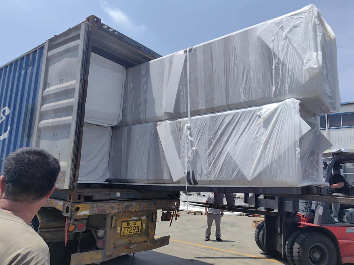 Loading of the sandwich panel3